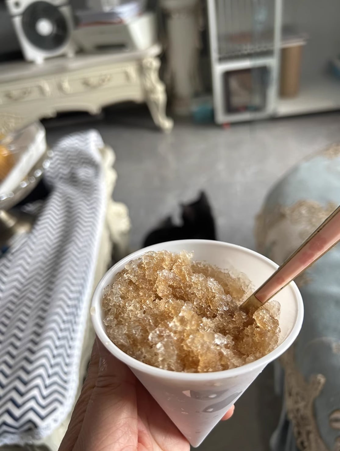 Glaciova Slushy Maker – Fast Portable Ice Crusher