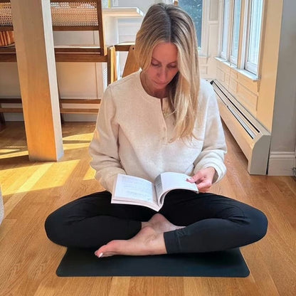 NeuroGround Earthing Mat – Science-Backed Stress Relief & Better Sleep